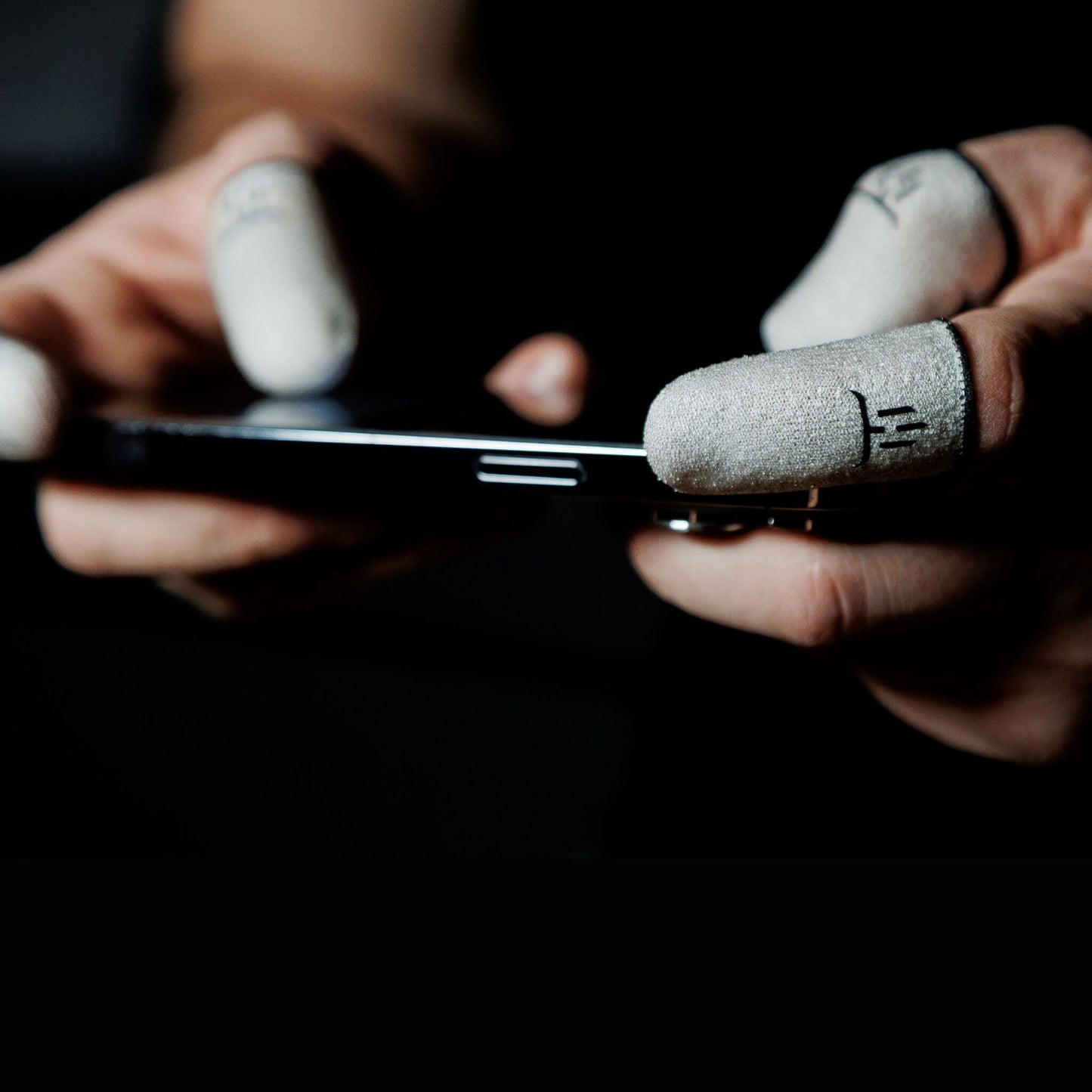 MinoanSocks - White Aim