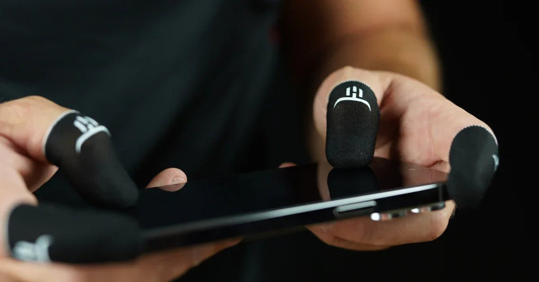 Want Mobile Gaming Accessories? Buy Breathable Gaming Finger Sleeves